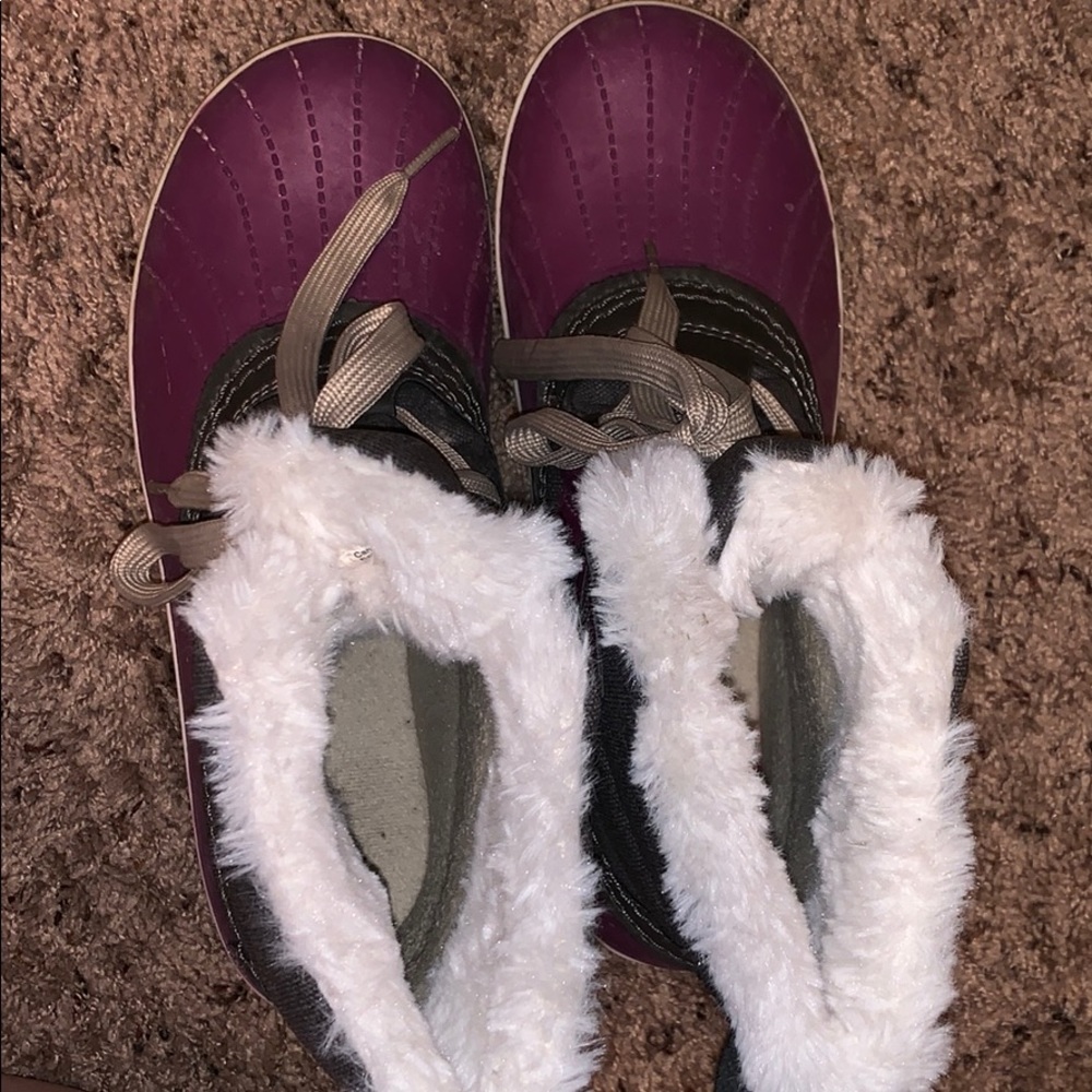 Snow boots